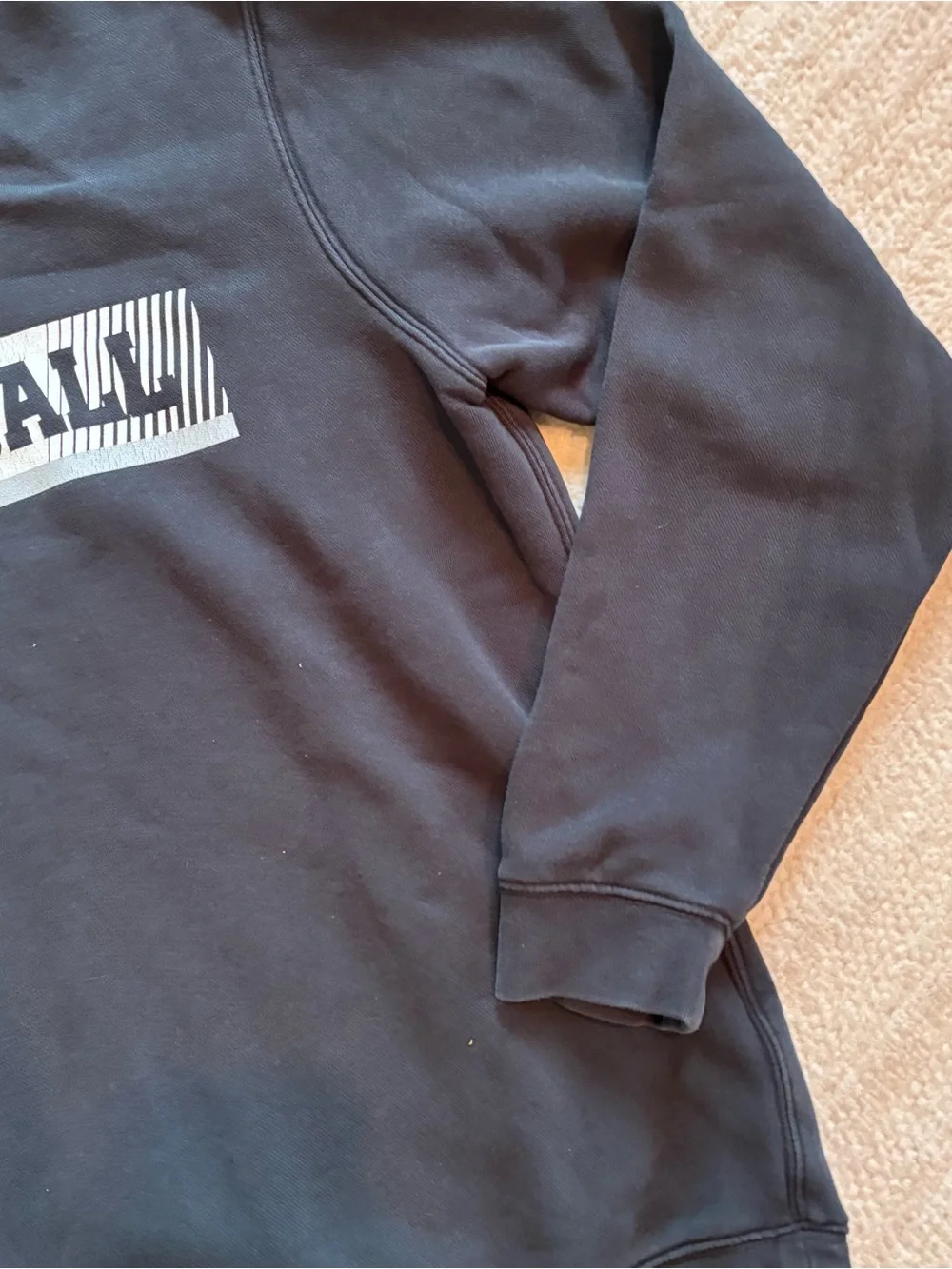 Nike Black Volleyball Pullover Crewneck Sweatshirt